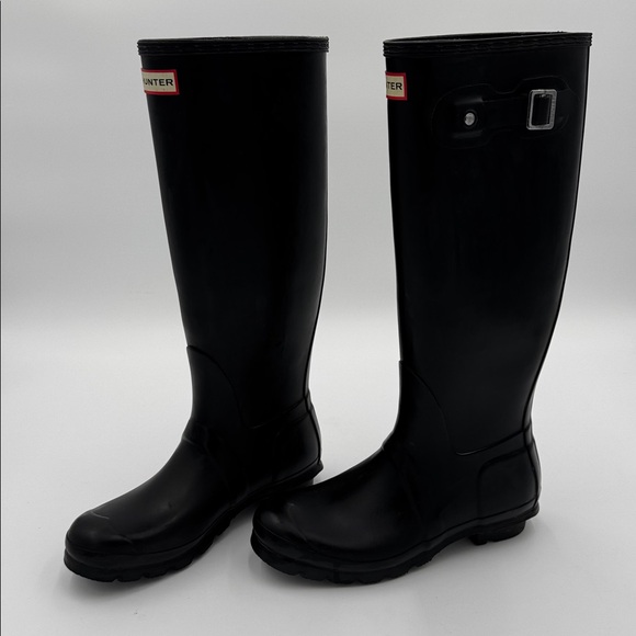 Hunter Classic Black Waterproof Boots - Picture 12 of 13